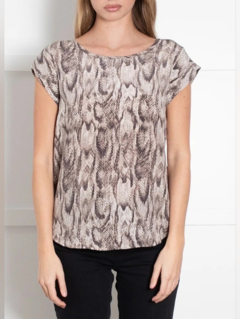 Joie 100% Silk Neutral Snake-Print Short Sleeve Top Blouse US Small